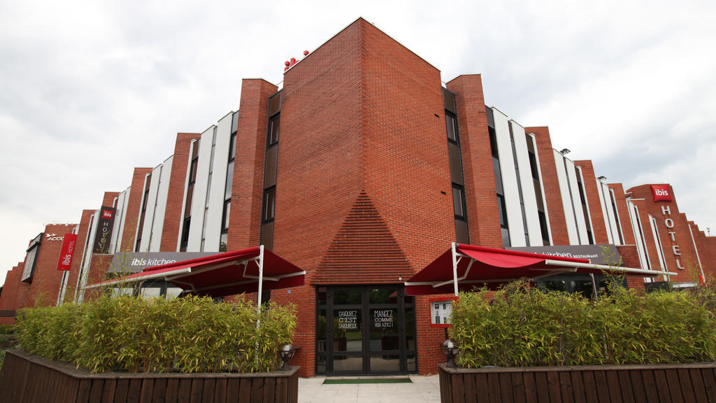 Hotel Ibis Évry-Courcouronnes Extérieur photo